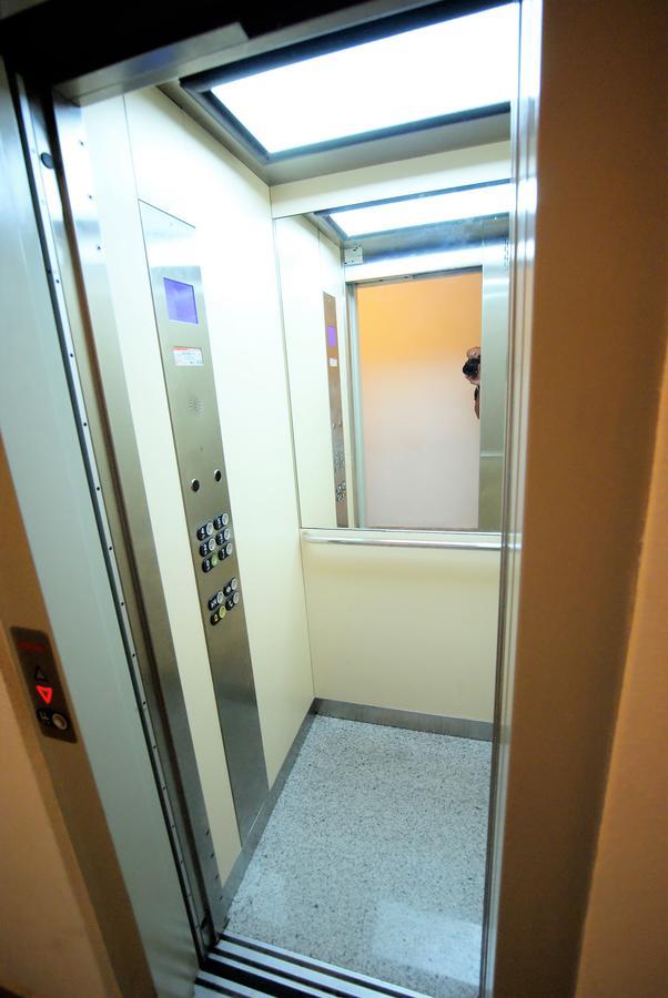 Myflats San Jose Apartment อาลิกันเต ภายนอก รูปภาพ